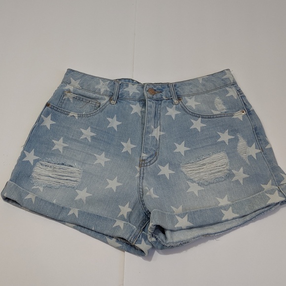 Lot of 2 Forever 21 Women's Distressed Denim Jean Shorts size 29 - Picture 4 of 6